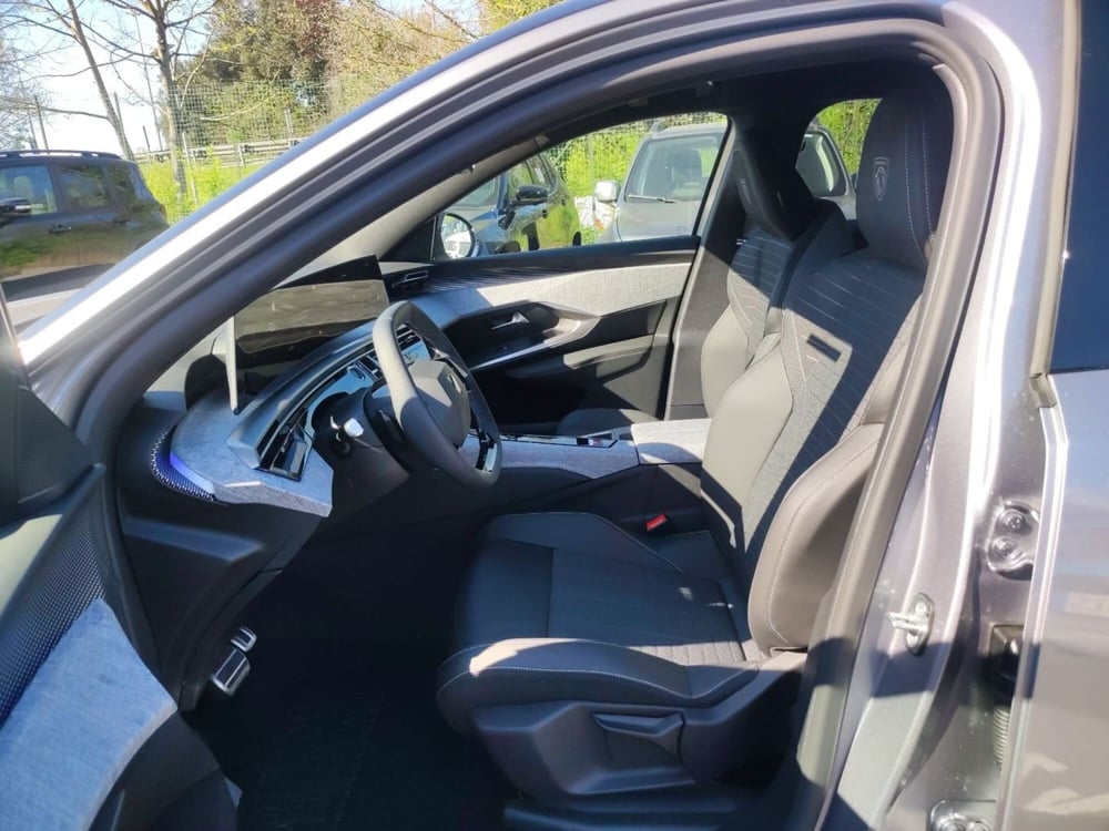 Peugeot 3008 nuova a Latina (11)