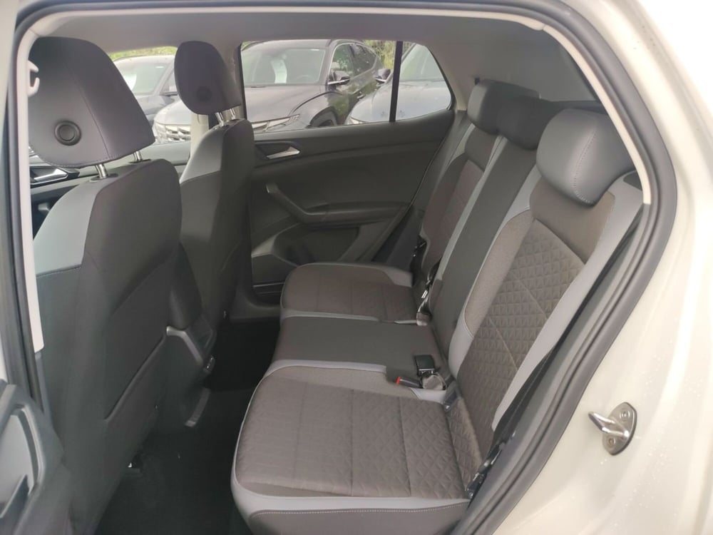 Volkswagen T-Cross usata a Latina (12)