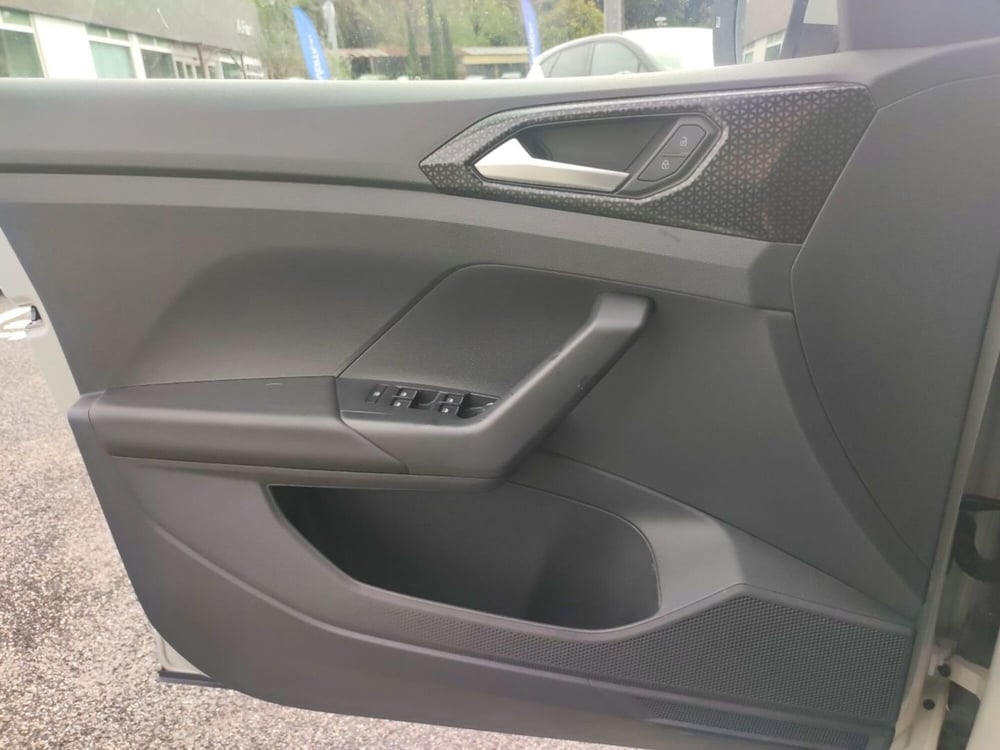 Volkswagen T-Cross usata a Latina (20)