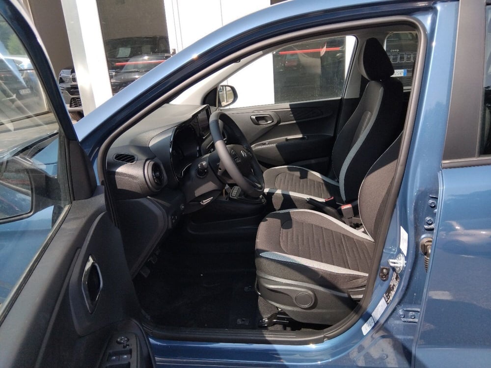 Hyundai i10 nuova a Roma (13)