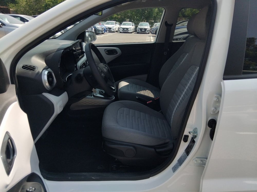 Hyundai i10 nuova a Roma (13)