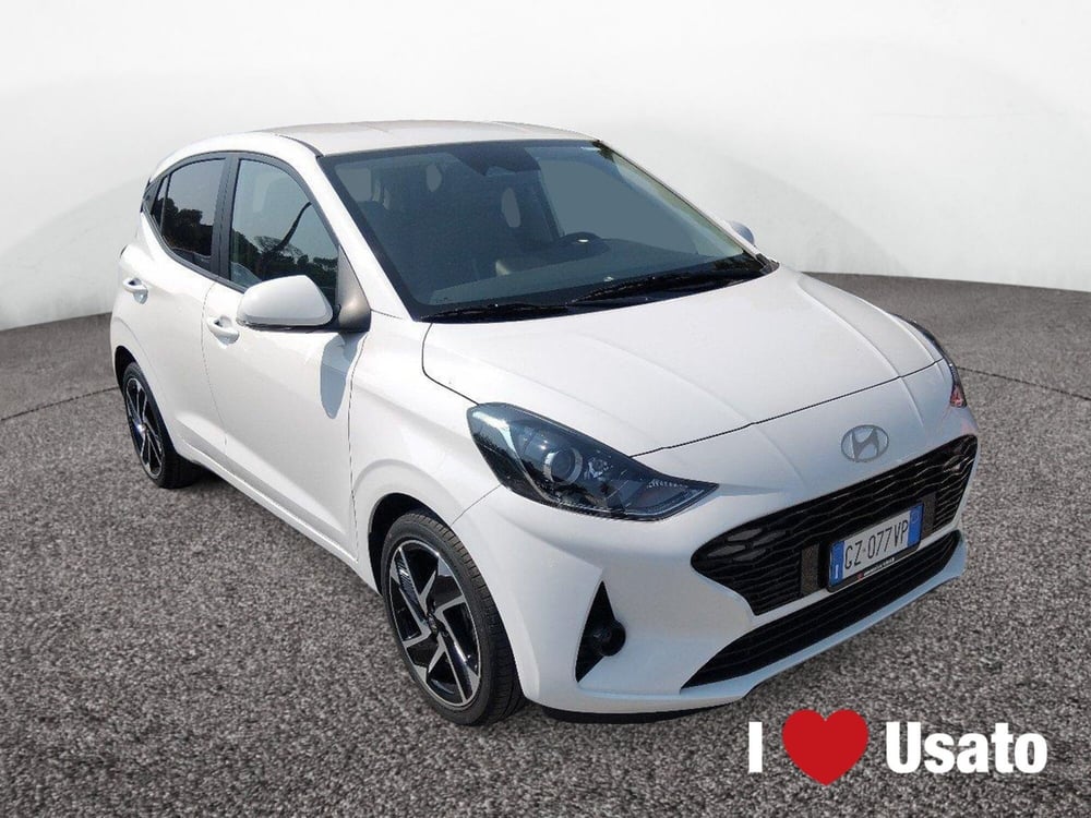 Hyundai i10 nuova a Roma (2)