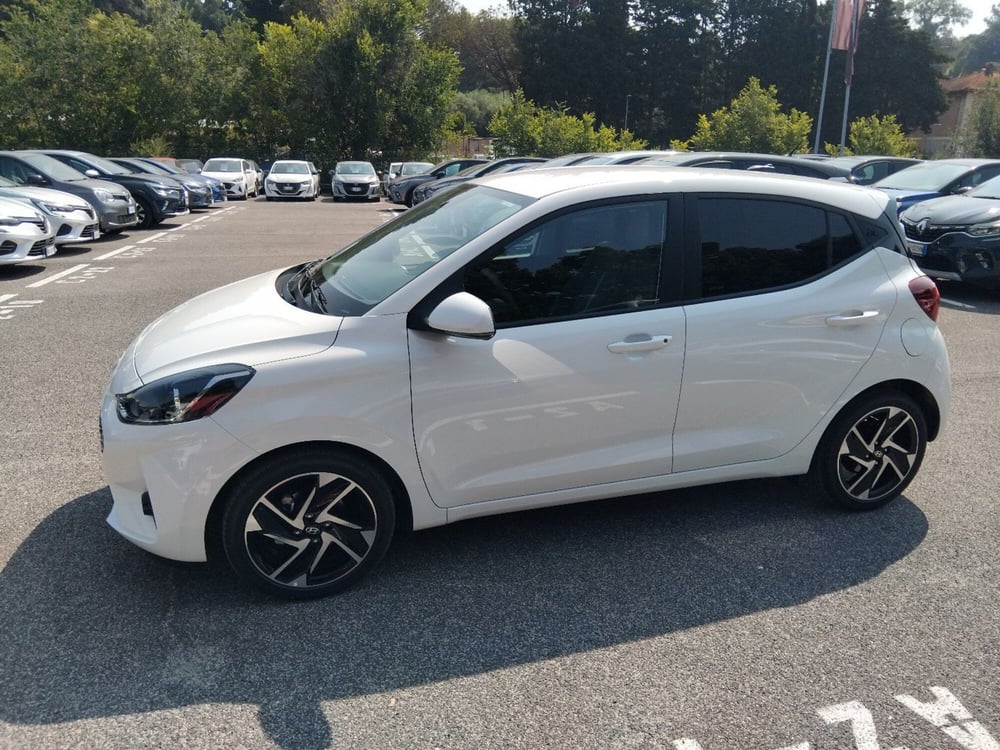 Hyundai i10 nuova a Roma (8)