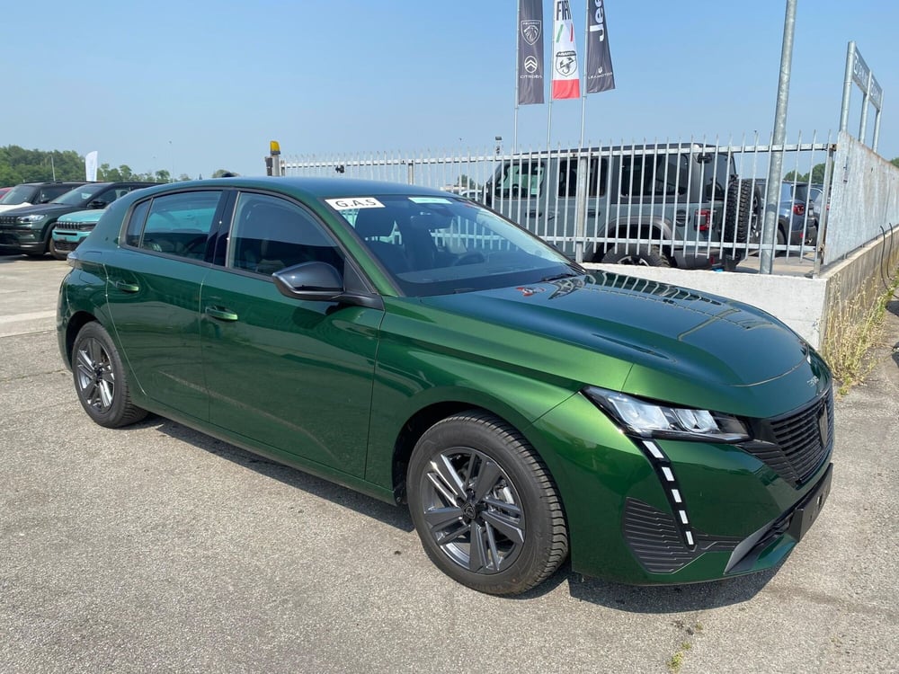 Peugeot 308 nuova a Milano (7)