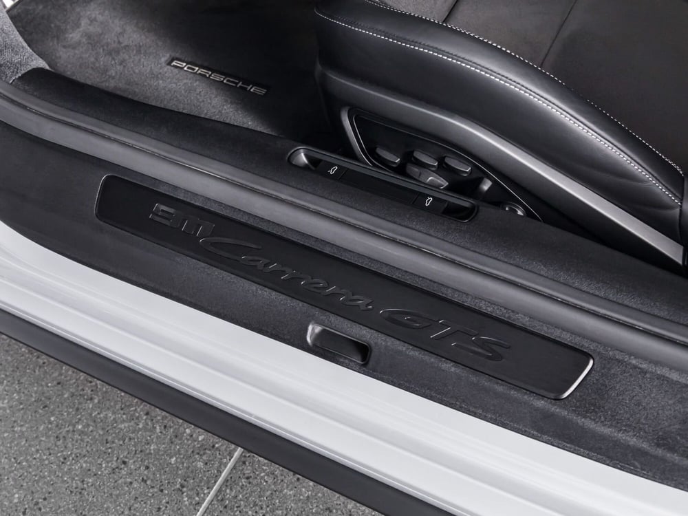 Porsche 911 Coupé nuova a Firenze (10)