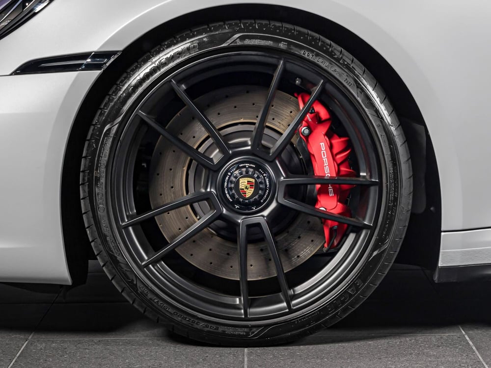 Porsche 911 Coupé nuova a Firenze (4)