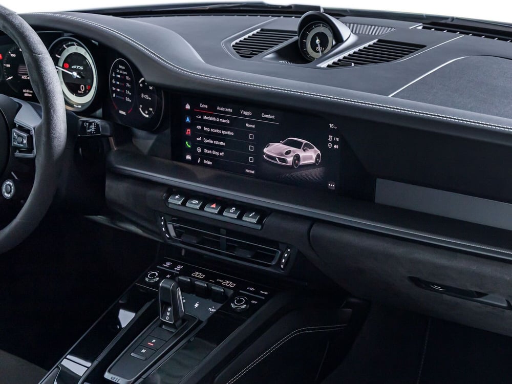Porsche 911 Coupé nuova a Firenze (9)