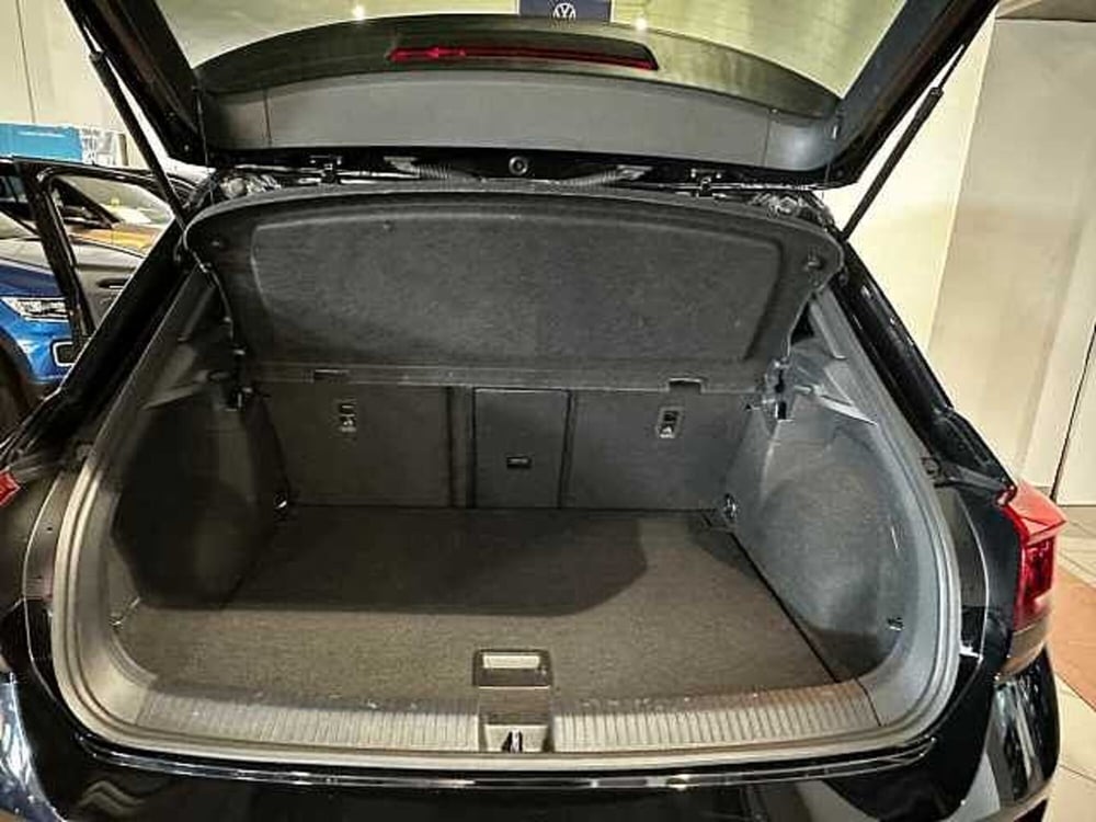 Volkswagen T-Roc usata a Genova (9)