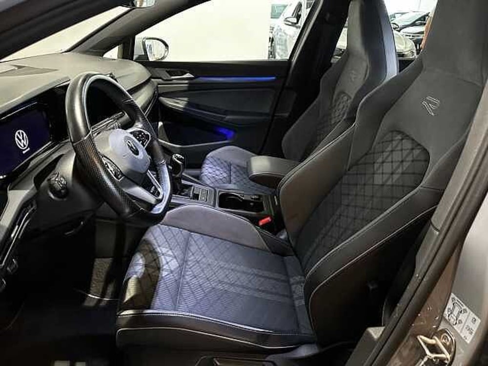 Volkswagen Golf Variant usata a Genova (7)