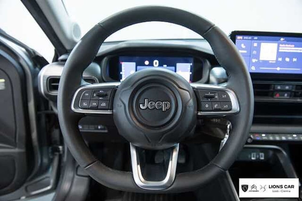 Jeep Avenger usata a Lodi (13)