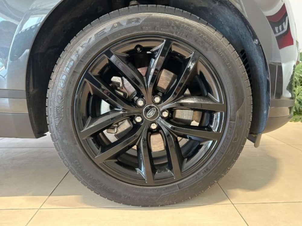 Land Rover Range Rover Velar usata a Siena (12)