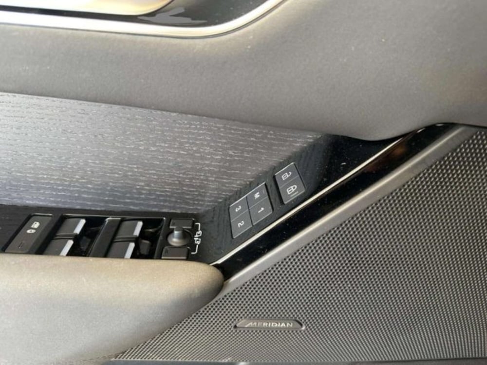 Land Rover Range Rover Velar usata a Siena (14)