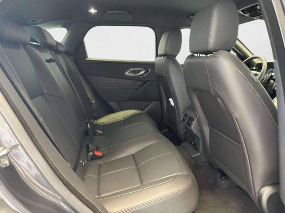 Land Rover Range Rover Velar usata a Siena (9)