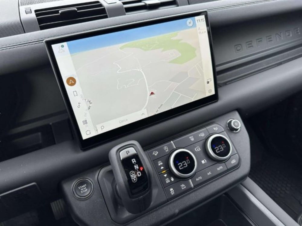 Land Rover Defender usata a Siena (16)