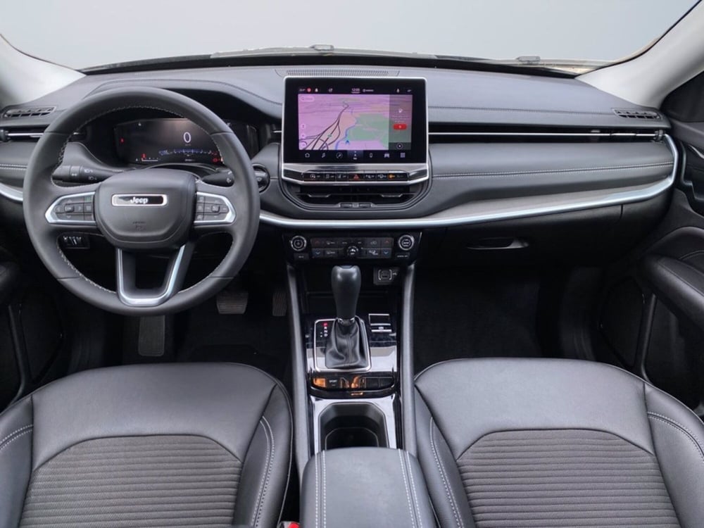 Jeep Compass usata a Milano (12)