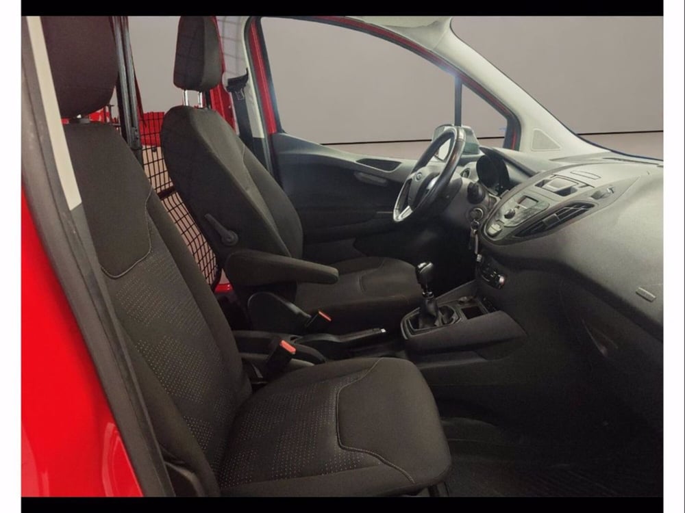Ford Transit Courier usata a Catania (13)