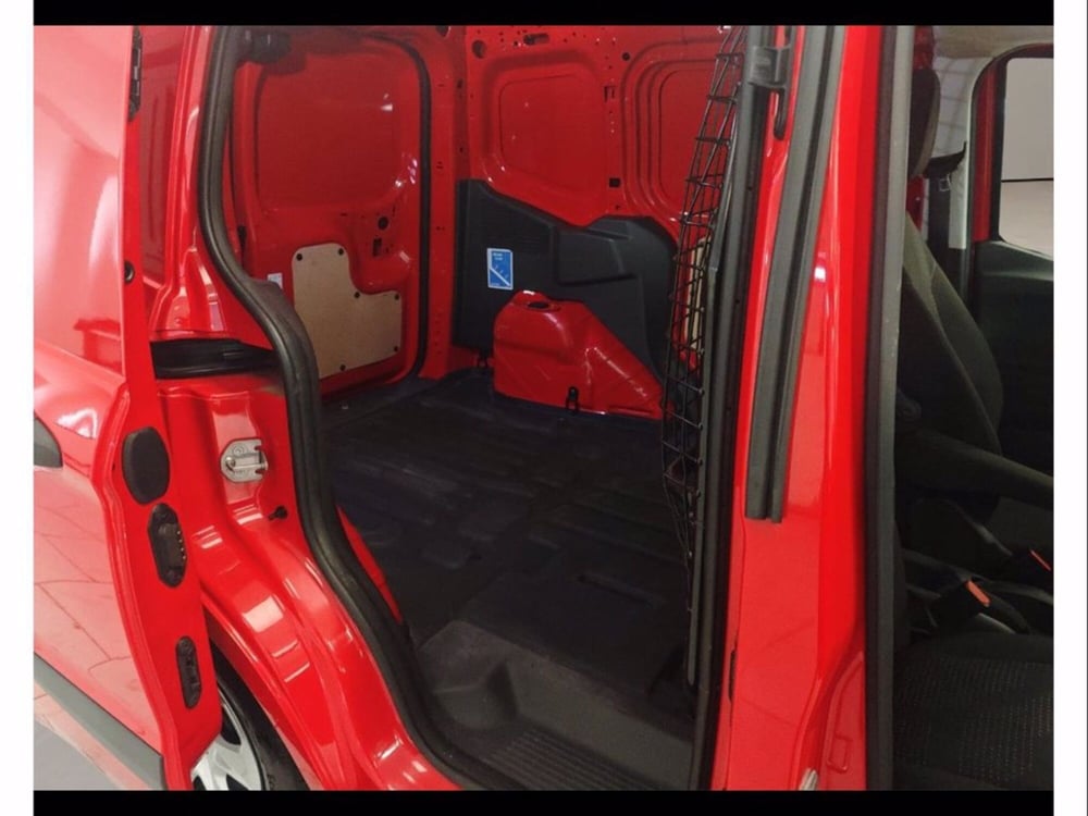 Ford Transit Courier usata a Catania (14)