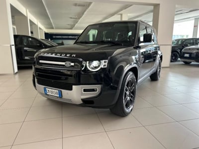Land Rover Defender 110 3.0d i6 mhev X-Dynamic SE awd 200cv auto del 2023 usata a Modena