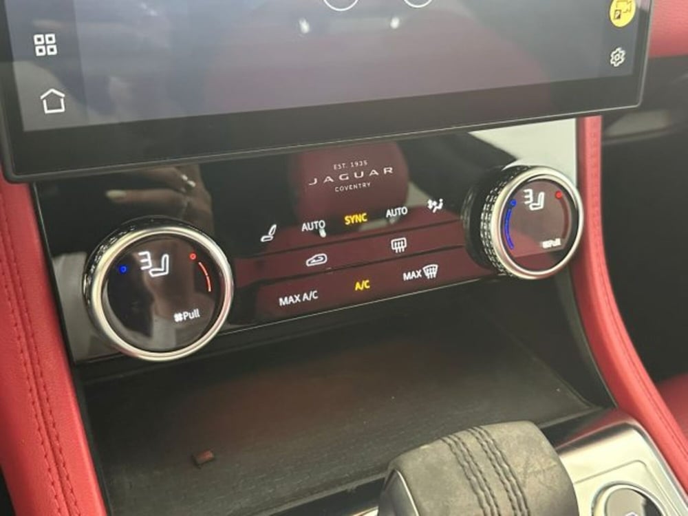 Jaguar F-Pace usata a Modena (10)