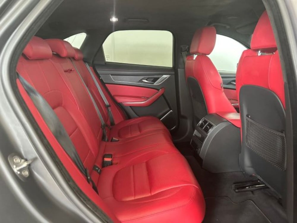 Jaguar F-Pace usata a Modena (5)