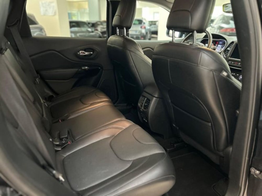 Jeep Cherokee usata a Modena (12)