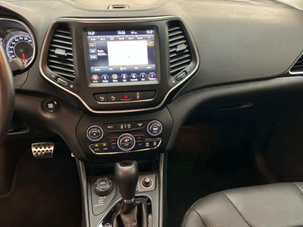 Jeep Cherokee usata a Modena (9)