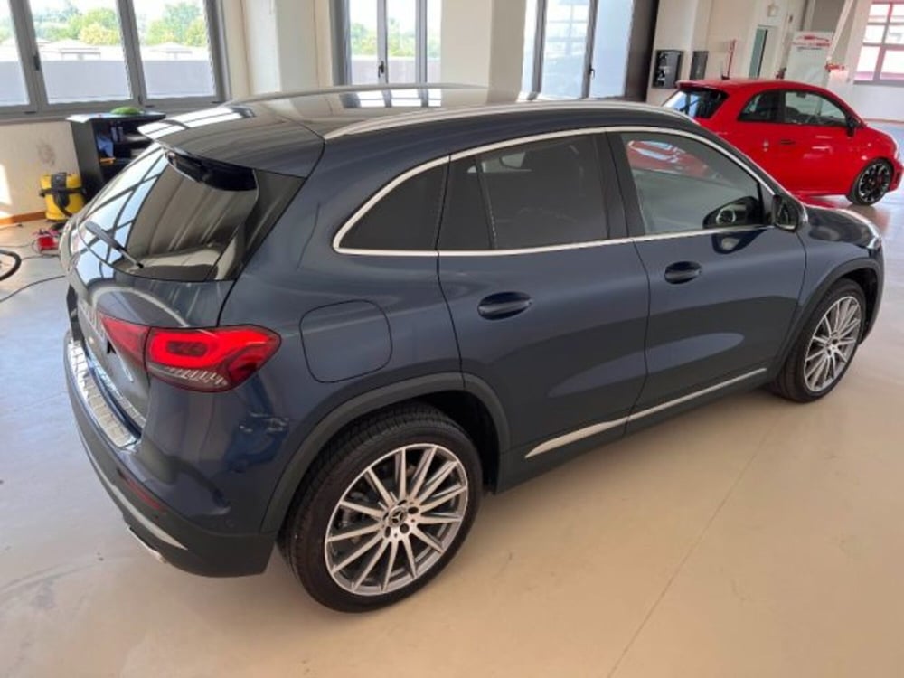 Mercedes-Benz GLA SUV usata a Modena (6)