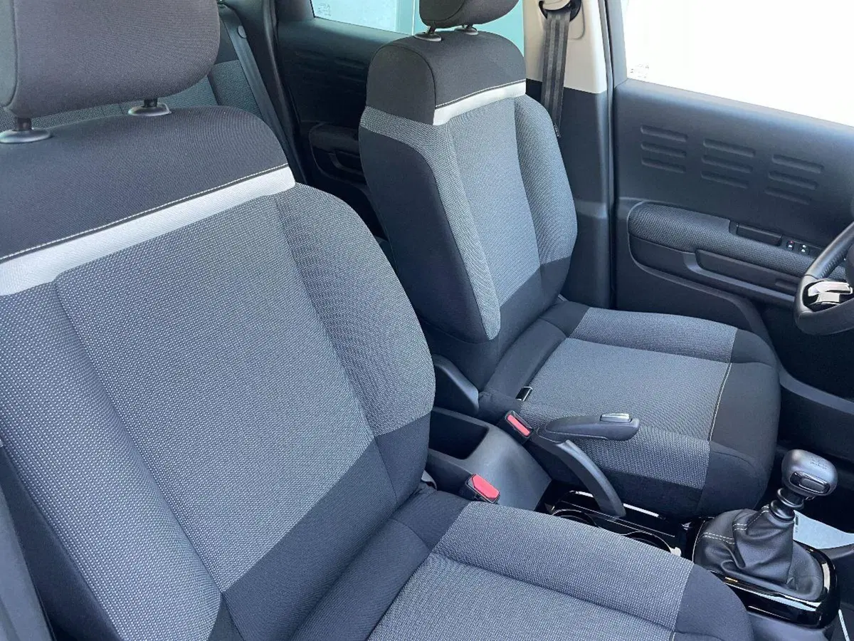 Citroen C3 Aircross usata a Lecce (19)