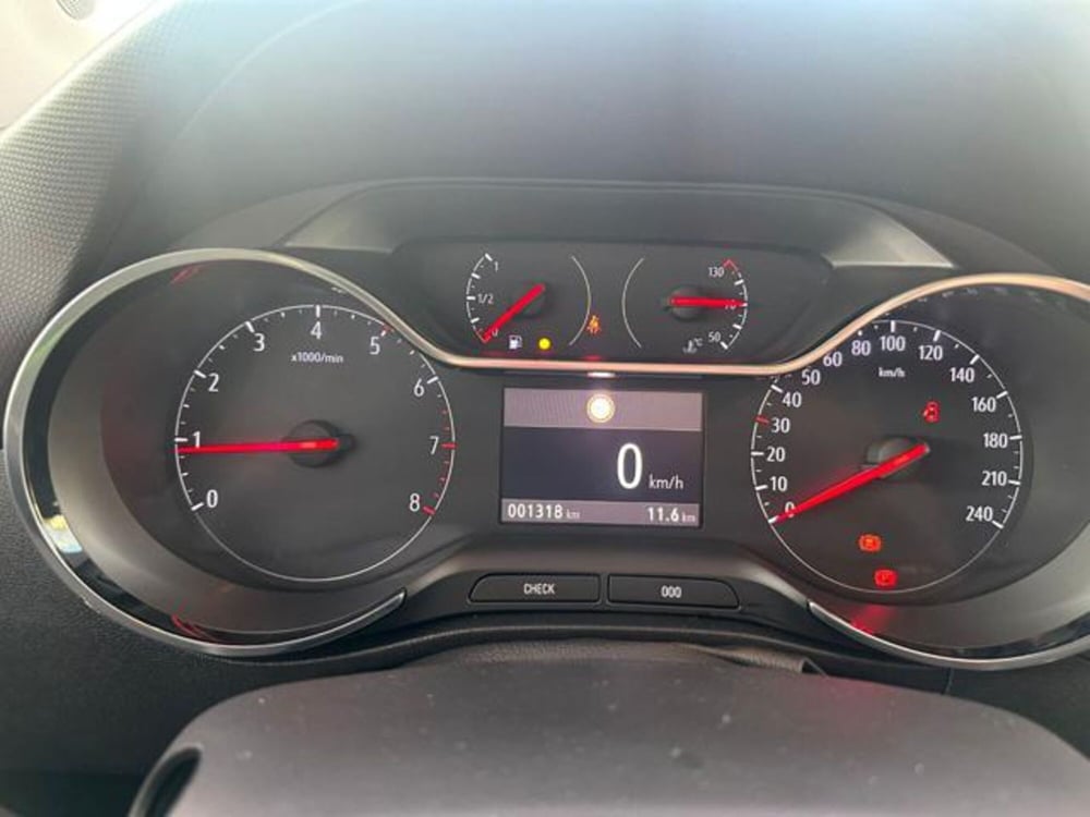 Opel Crossland usata a Salerno (15)