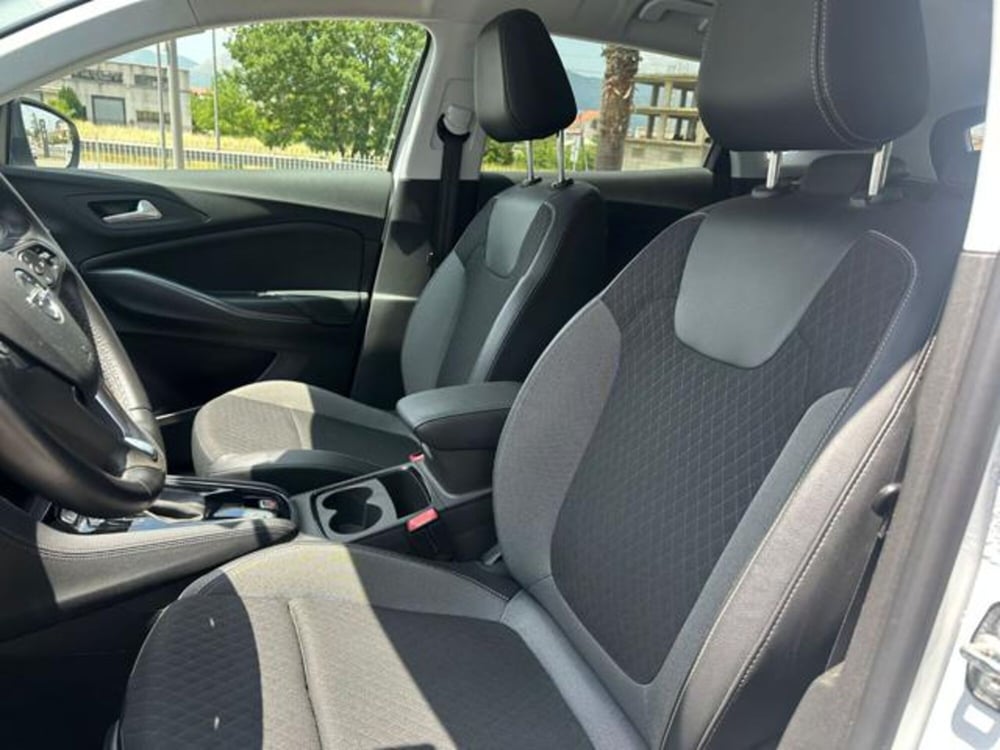 Opel Grandland X usata a Salerno (11)