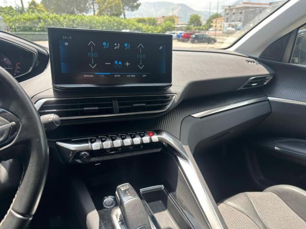 Peugeot 3008 usata a Salerno (16)