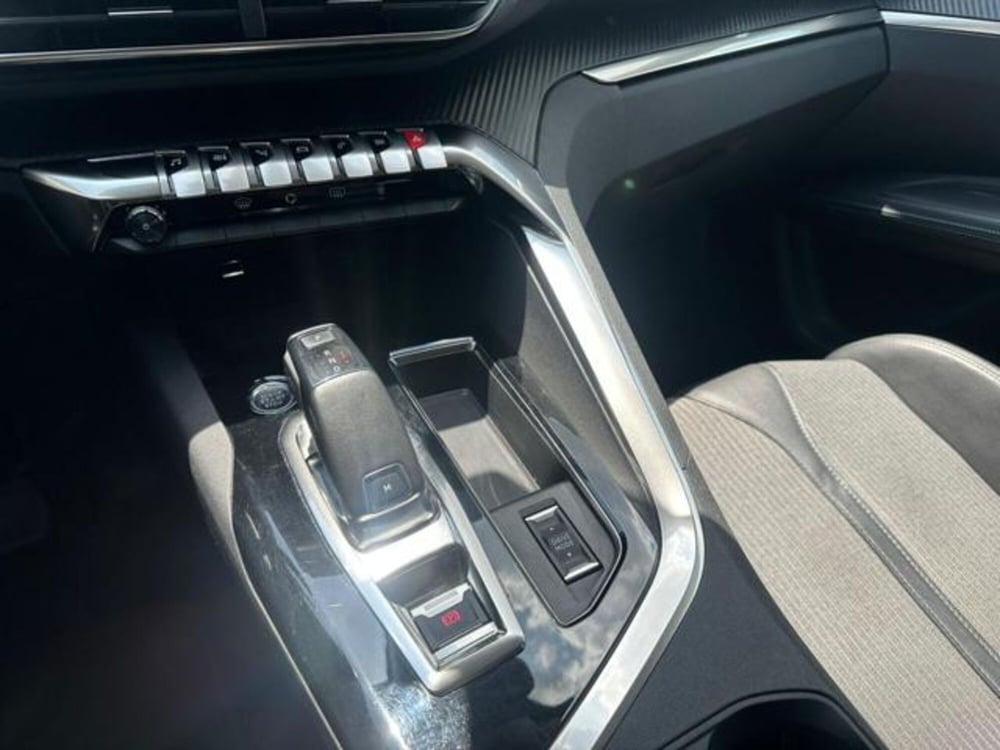 Peugeot 3008 usata a Salerno (17)