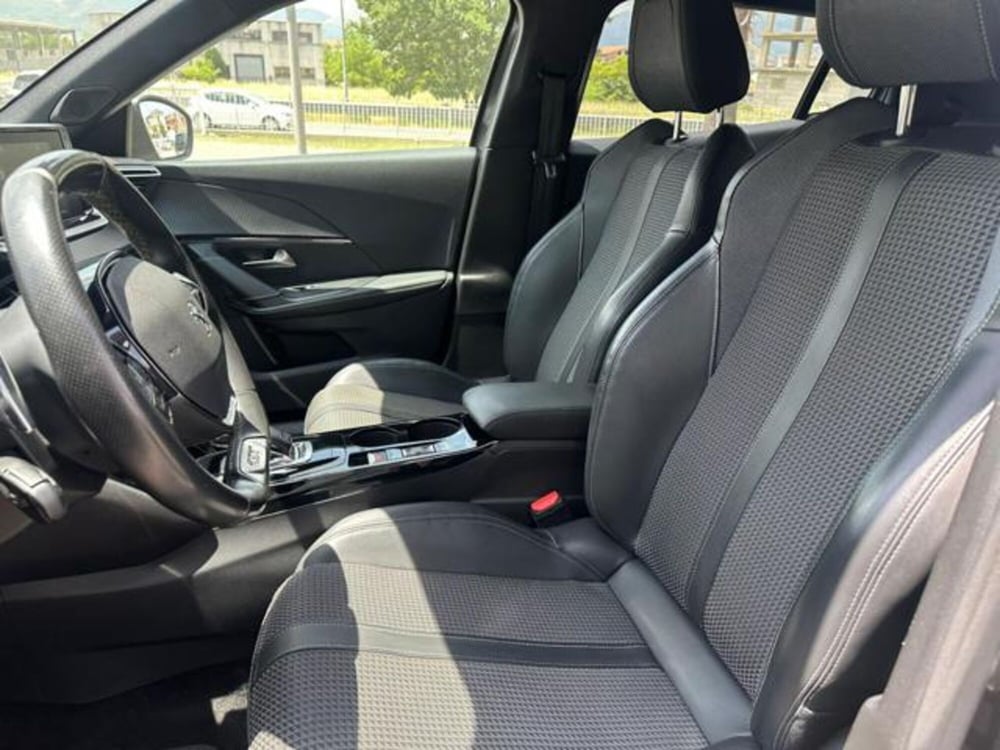 Peugeot 2008 usata a Salerno (11)