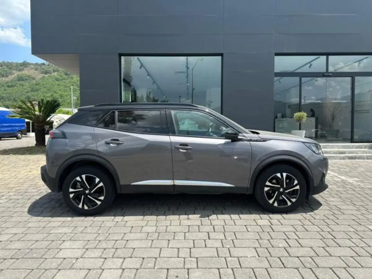 Peugeot 2008 usata a Salerno (3)