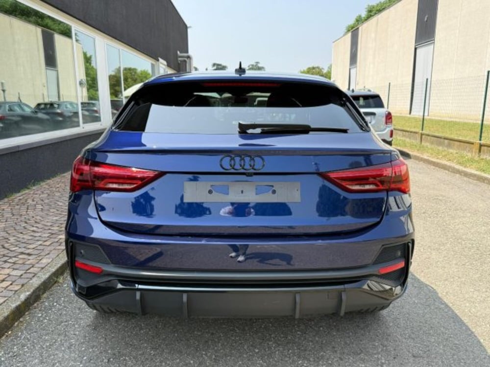 Audi Q3 Sportback usata a Bologna (7)