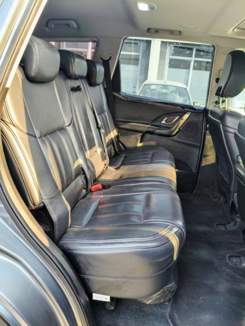 Mahindra XUV500 usata a Firenze (18)