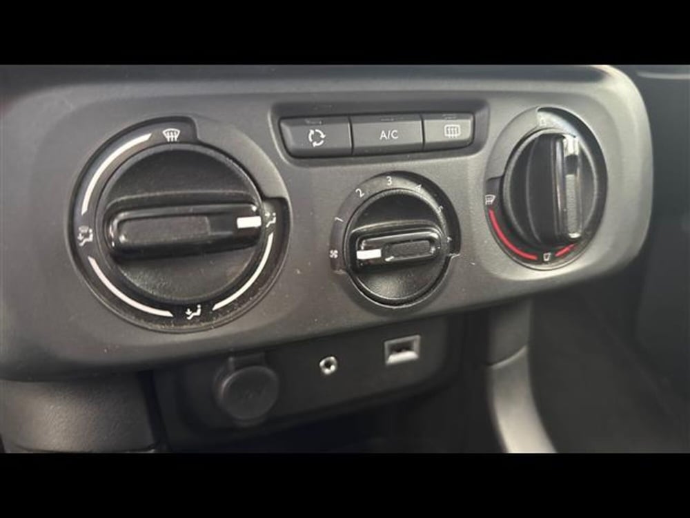 Citroen C3 usata a Viterbo (15)