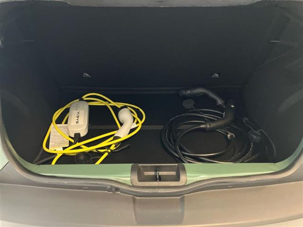 Dacia Spring nuova a Como (14)