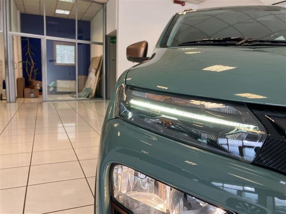 Dacia Spring nuova a Como (7)