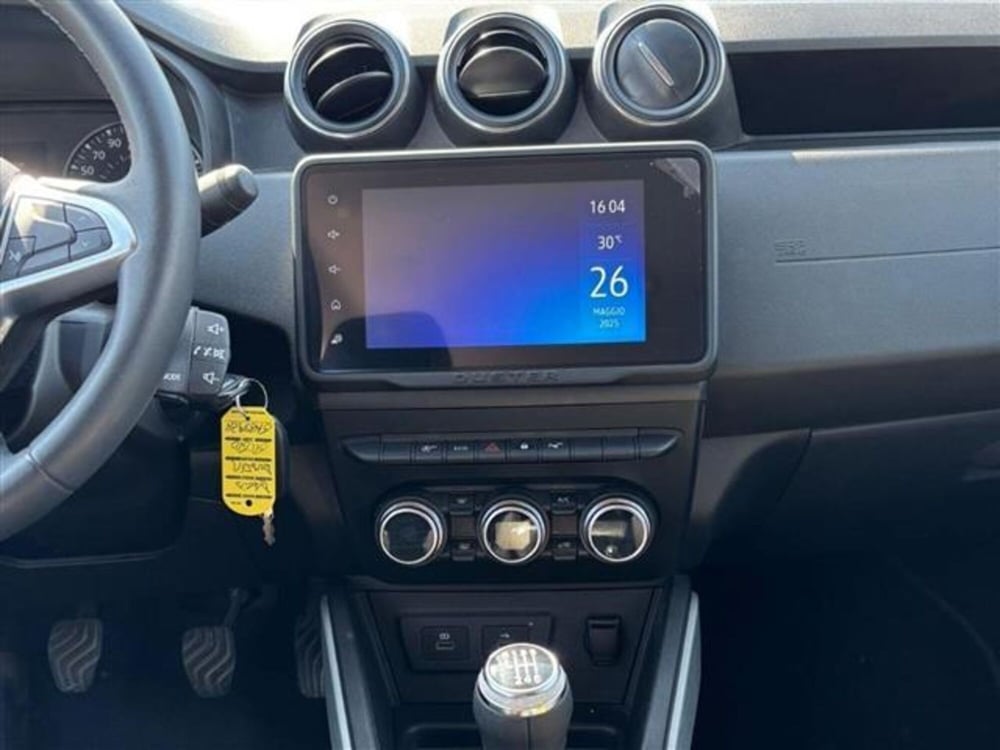 Dacia Duster usata a Livorno (11)