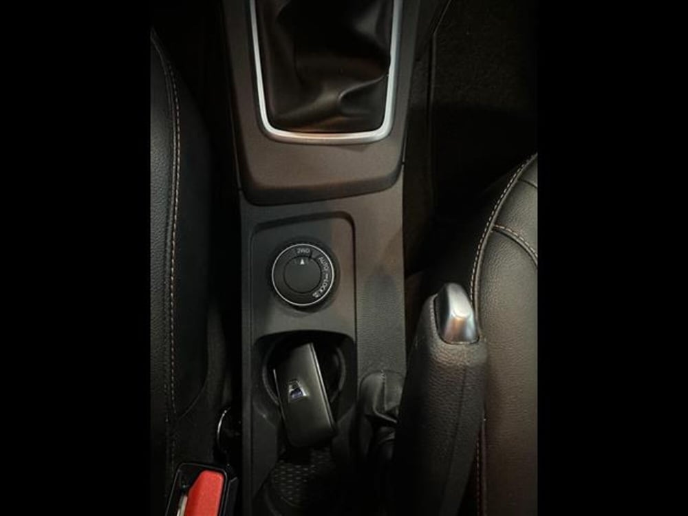 Dacia Duster usata a Siena (12)