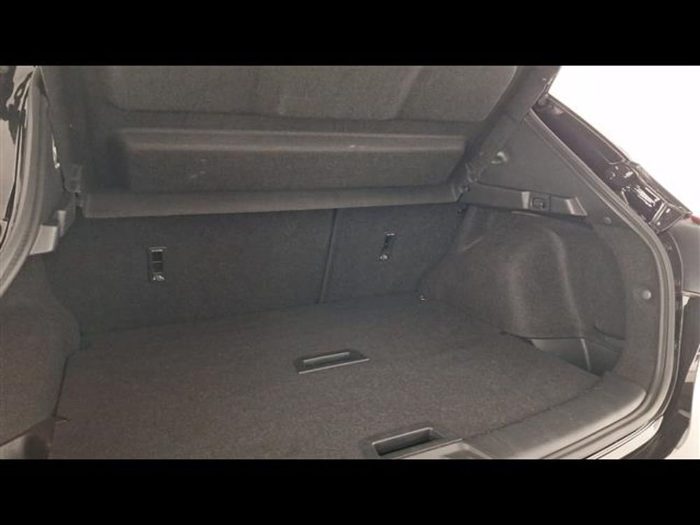 Nissan Qashqai usata a Milano (11)