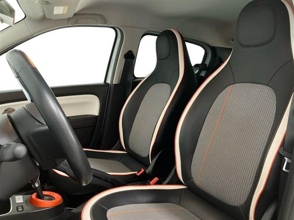 Renault Twingo usata a Como (10)
