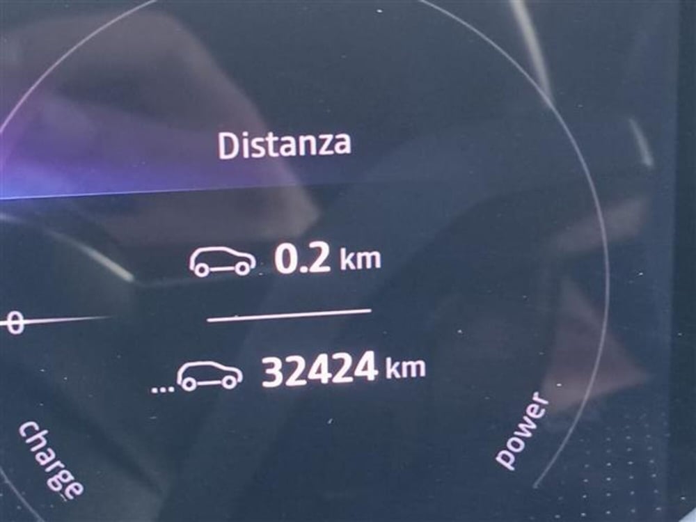 Renault Megane E-Tech Electric usata a Livorno (13)