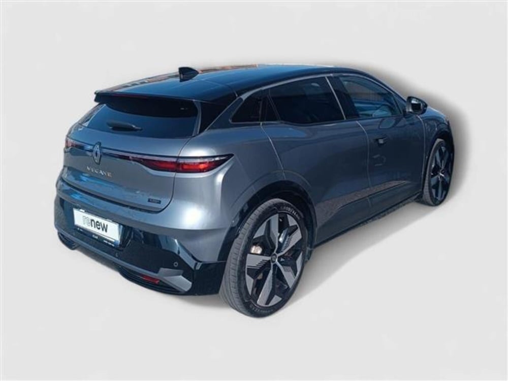Renault Megane E-Tech Electric usata a Livorno (5)