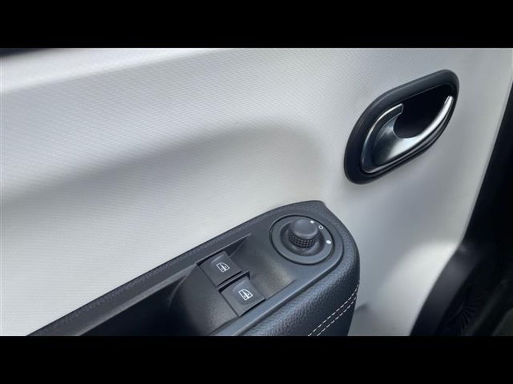 Renault Twingo usata a Parma (11)