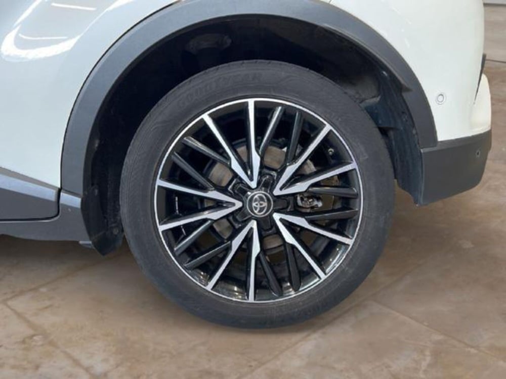 Toyota Toyota C-HR usata a Vercelli (15)