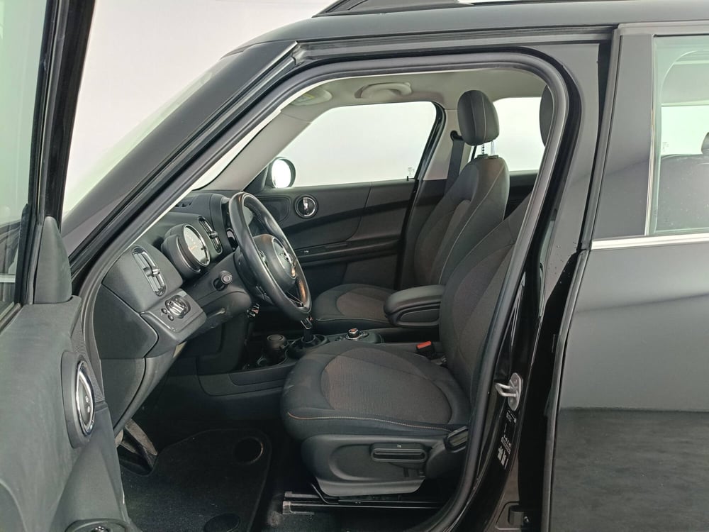 MINI Mini Countryman usata a Ascoli Piceno (8)