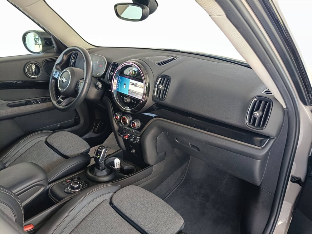 MINI Mini Countryman usata a Ascoli Piceno (10)