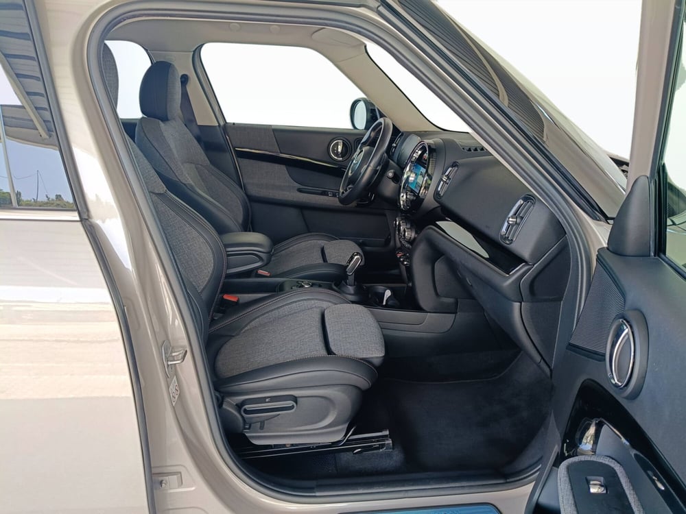 MINI Mini Countryman usata a Ascoli Piceno (11)